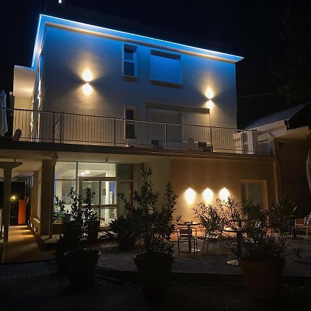 Acquaviva Experience B&B San Vincenzo Exterior photo